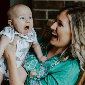 Meet your Posher, Apryl